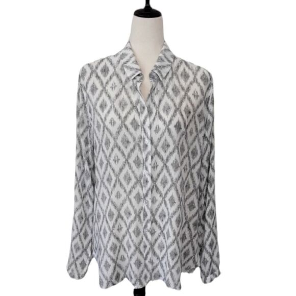 Cloth & Stone White & Black Diamond Ikat Patterned Long Sleeve Button Down Shirt - Picture 1 of 9
